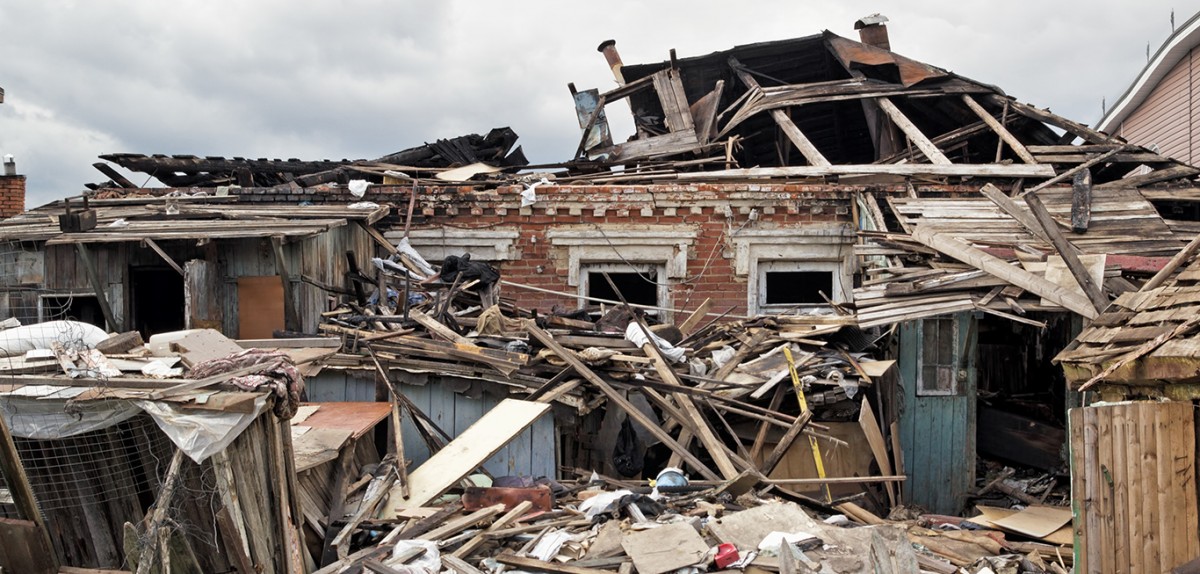 earthquake destruction before and after